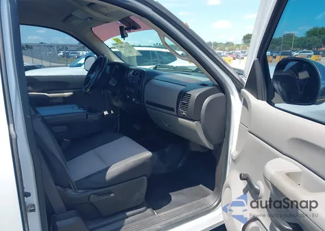 2008 Chevrolet Silverado 1500 Work Truck z USA, uszkodzony, nr VIN 1GCEC19X68Z113610